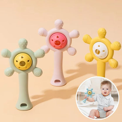 hochet qui stimule la curisite du bebe