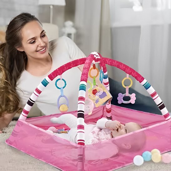 tapis d'éveil avec  bebe et maman 